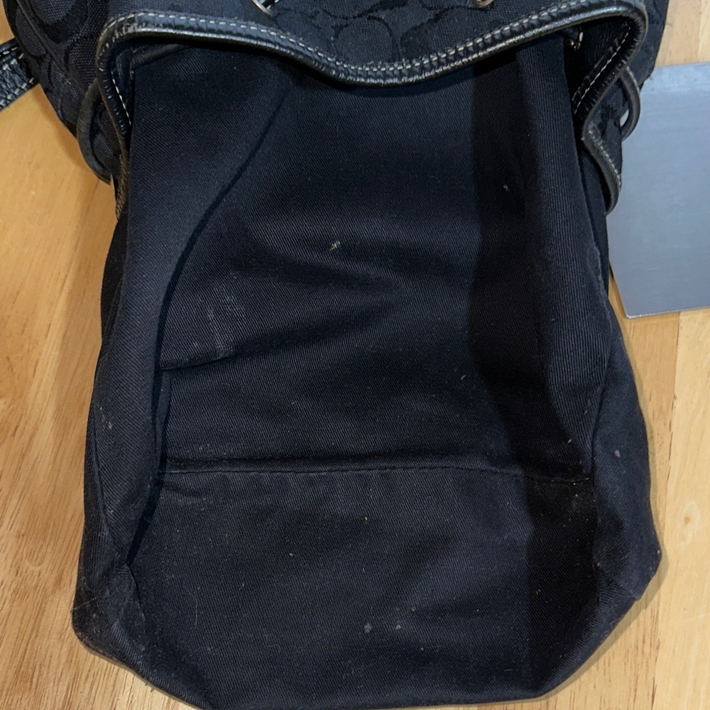 Coach 1992 Signature Black Backpack - Picture 8 of 9